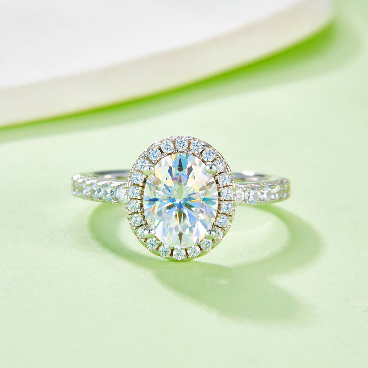 Light luxury egg shaped S925 silver plated white gold moissanite diamond women's ring 2.0 carats D-grade